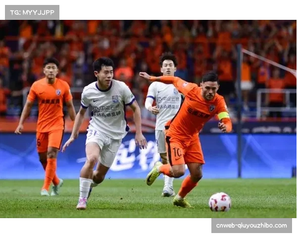 奥斯卡点球建功助云南玉昆半场领先天津津门虎中超激战占得先机